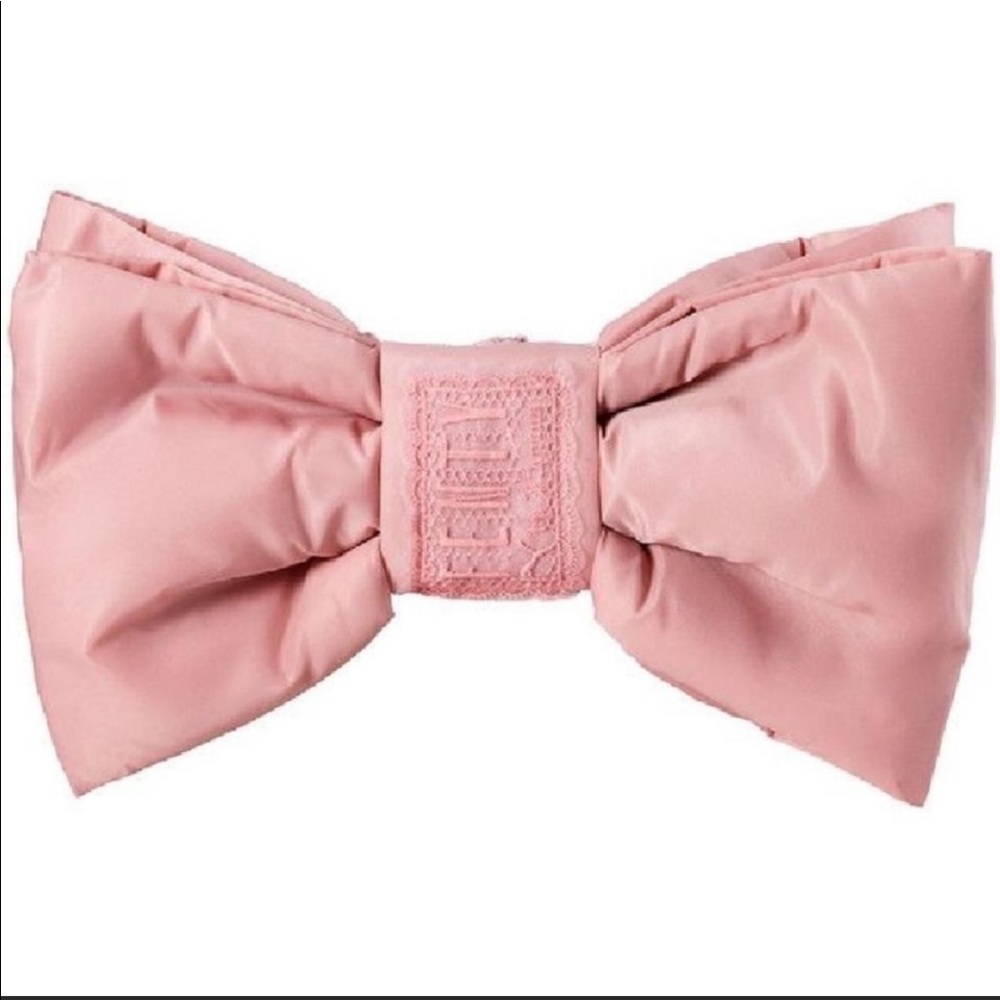 ISO Fenty Bow Bag- DO NOT BUY THIS LISTING